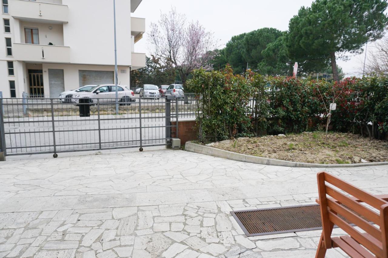 Al Mare Da Nonna Me' Porto SantʼElpidio Exterior foto